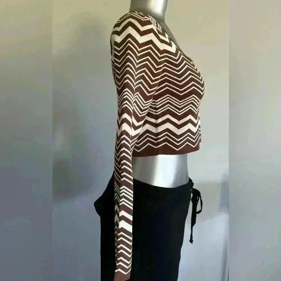 🆕Stradivarius Crop Sweater - Picture 5 of 12